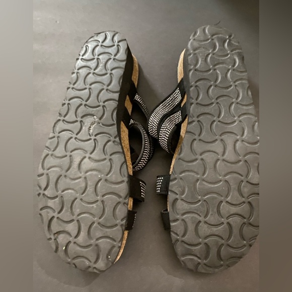 NAOT Ainsley size 39 - Picture 2 of 5